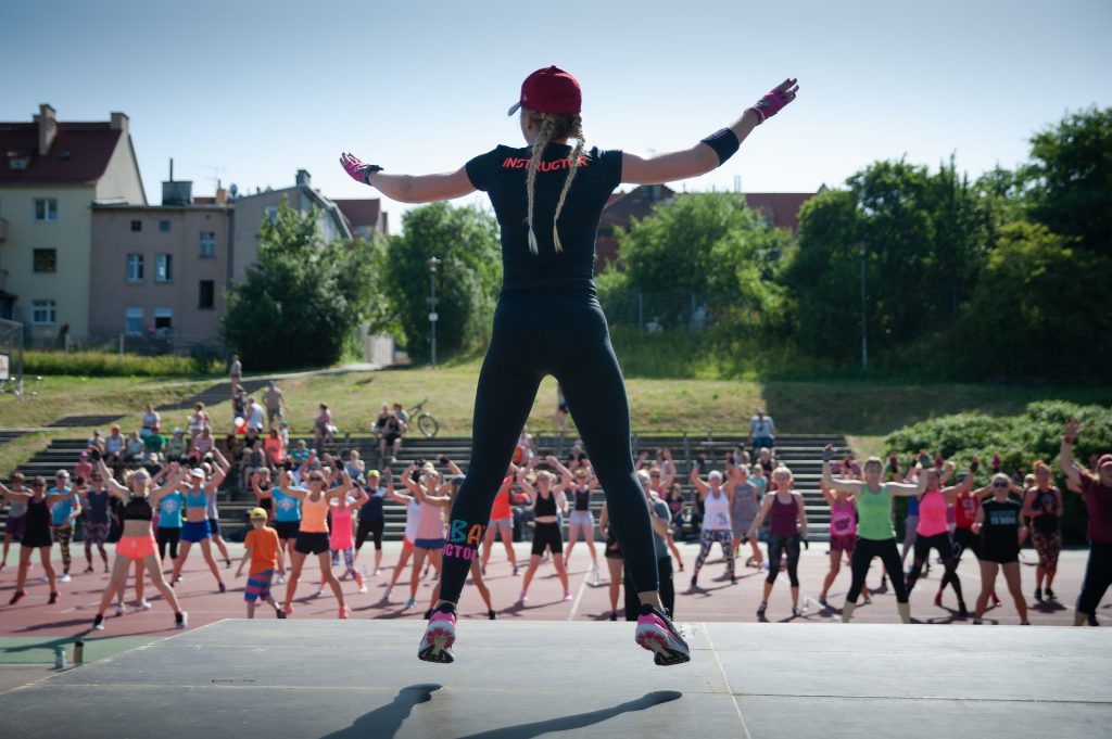 girl doing zumba class